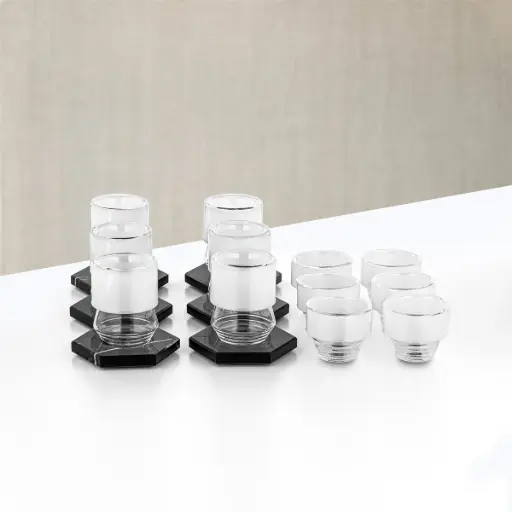[2630076000000] 18 PCS TEA SET WH/BL GLS2630076